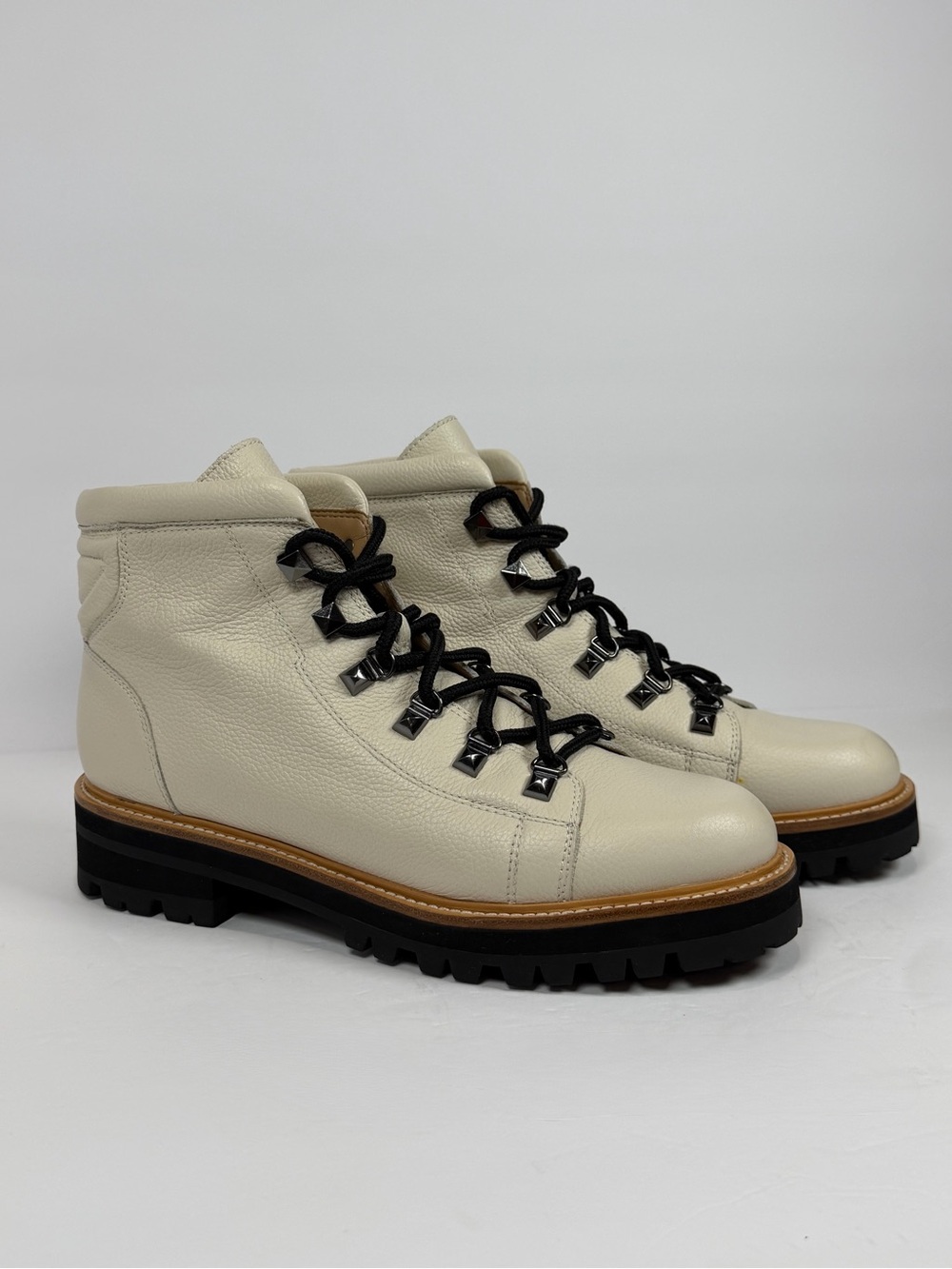 Marc Fisher Men’s Cream Leather Upper Interior-Stamped Boot‎ 11M